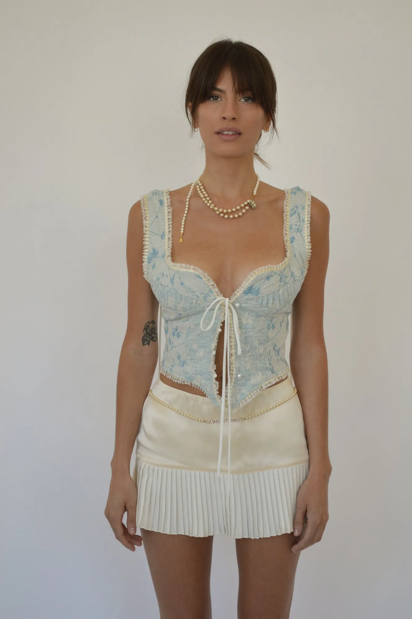 RENEE TOP - BLUE TAPESTRY