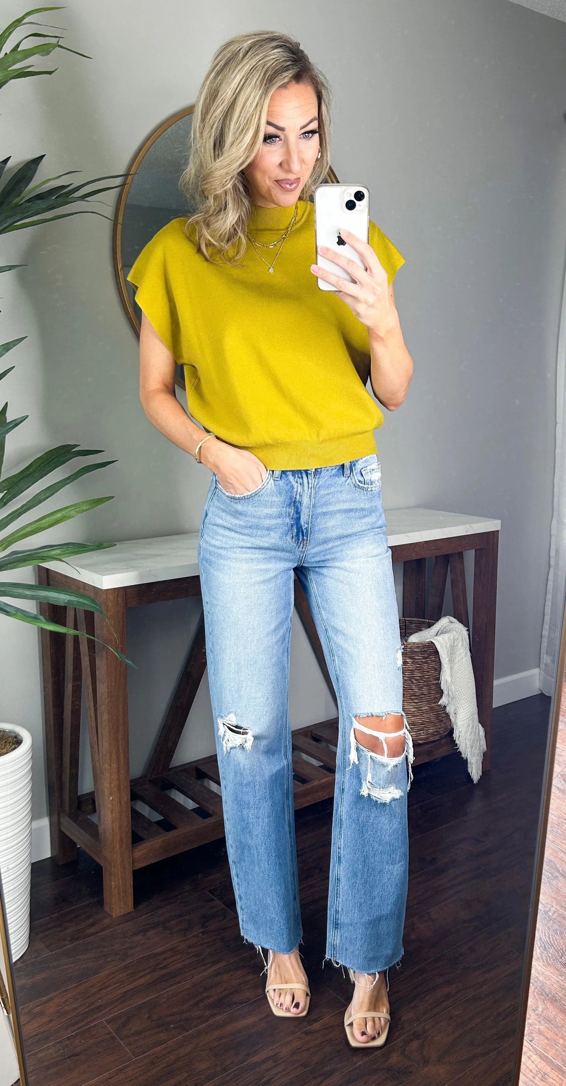 Sadei Mock Neck Short Sleeve Sweater Top (Pistachio)