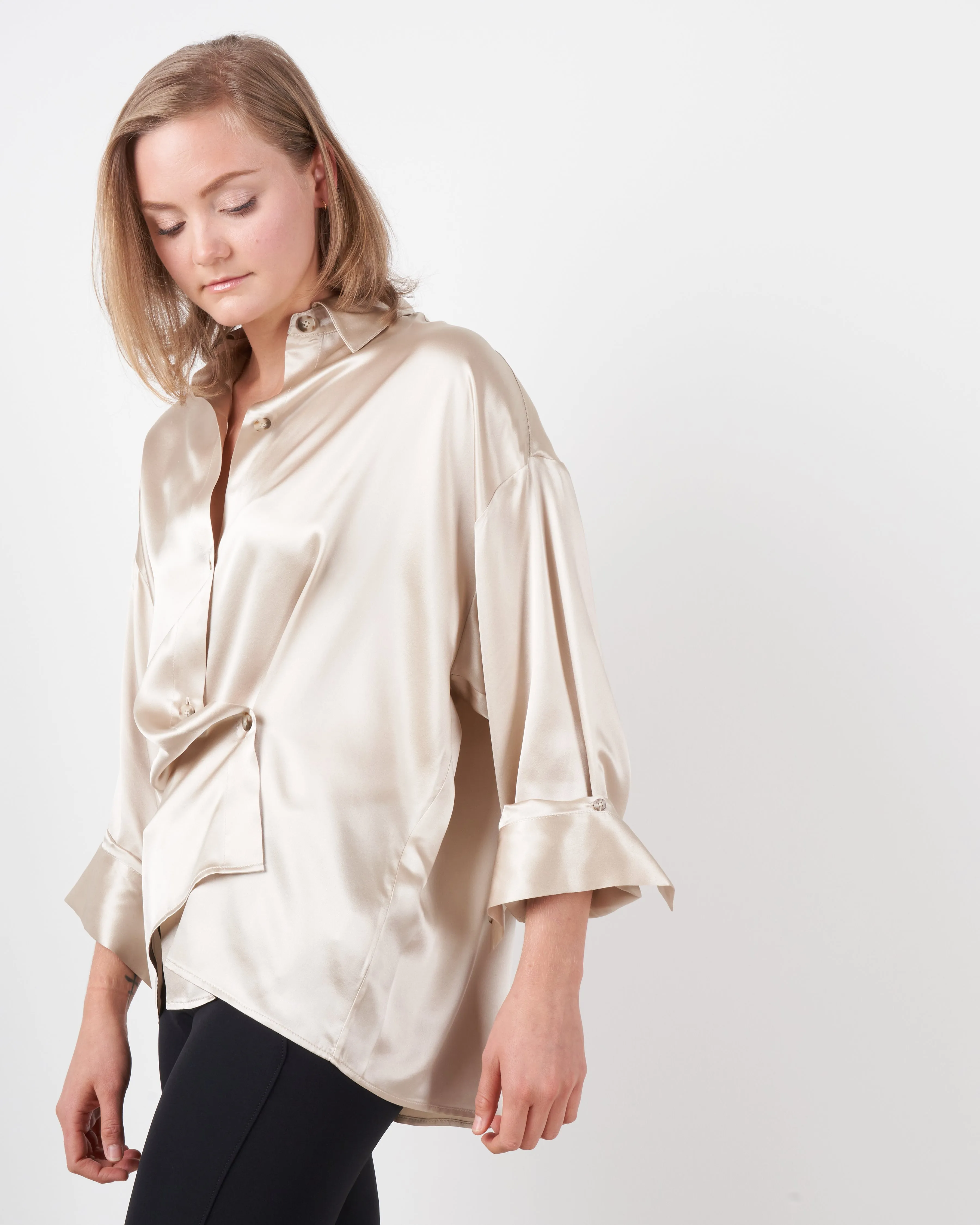satin sheets shirt - champagne