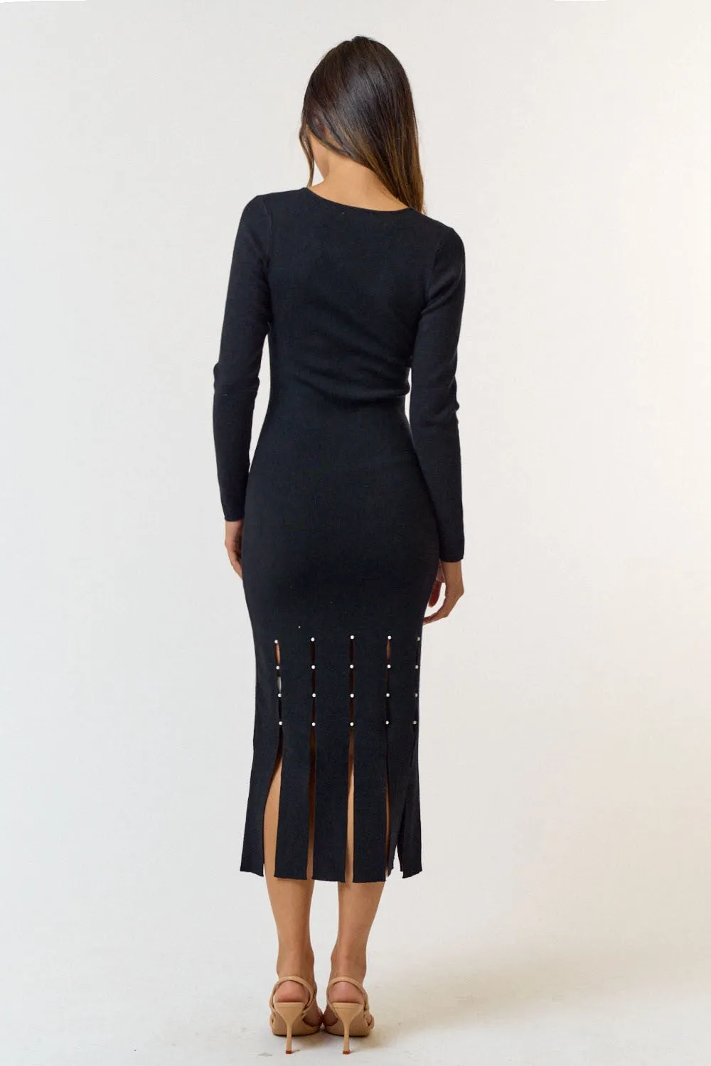 SWEATER DRESS WITH PEARL DETAIL