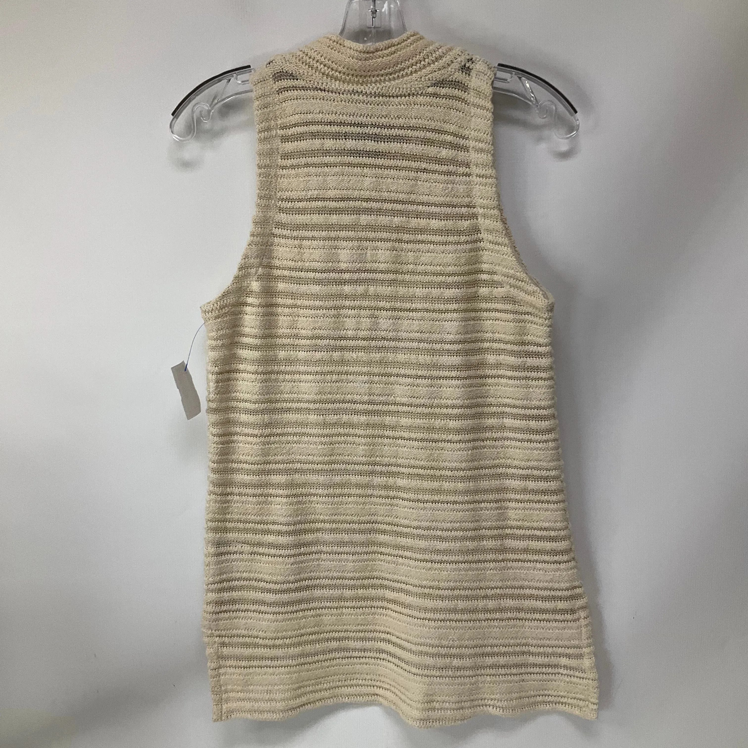 Sweater Short Sleeve By Dolan Left Coast In Cream, Size: S
