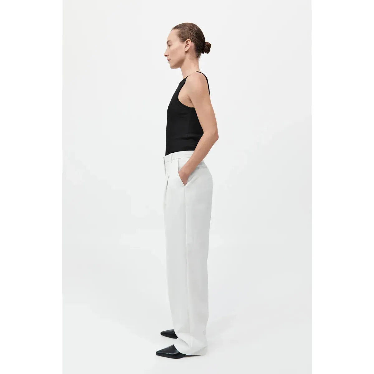 TAILORED PLEAT PANT