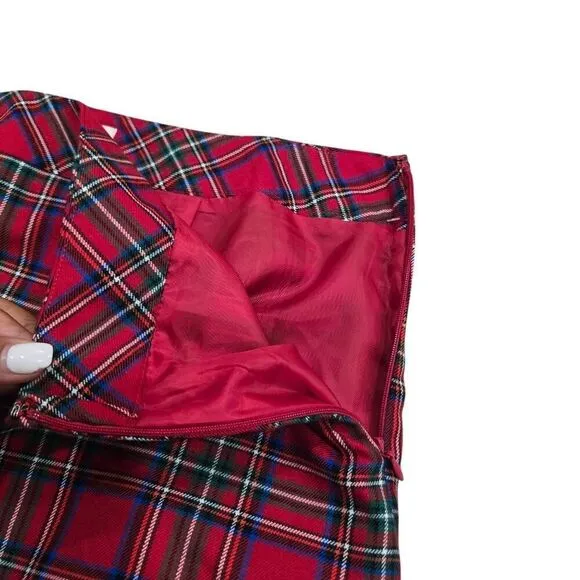 Talbots Straight &amp; Pencil Mni Skirt Women's 12 Petite Red Plaid Hidden Zip Party
