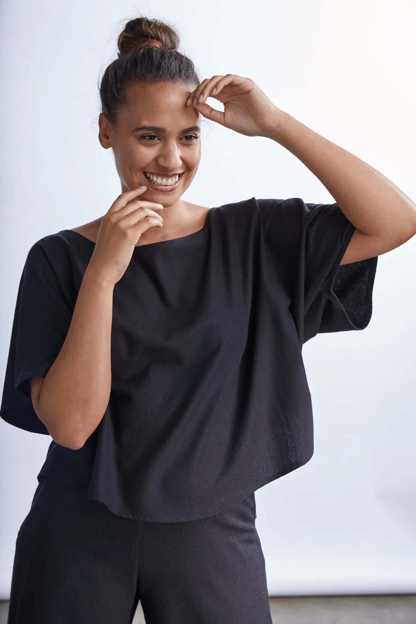 THE BLANK CANVAS TOP