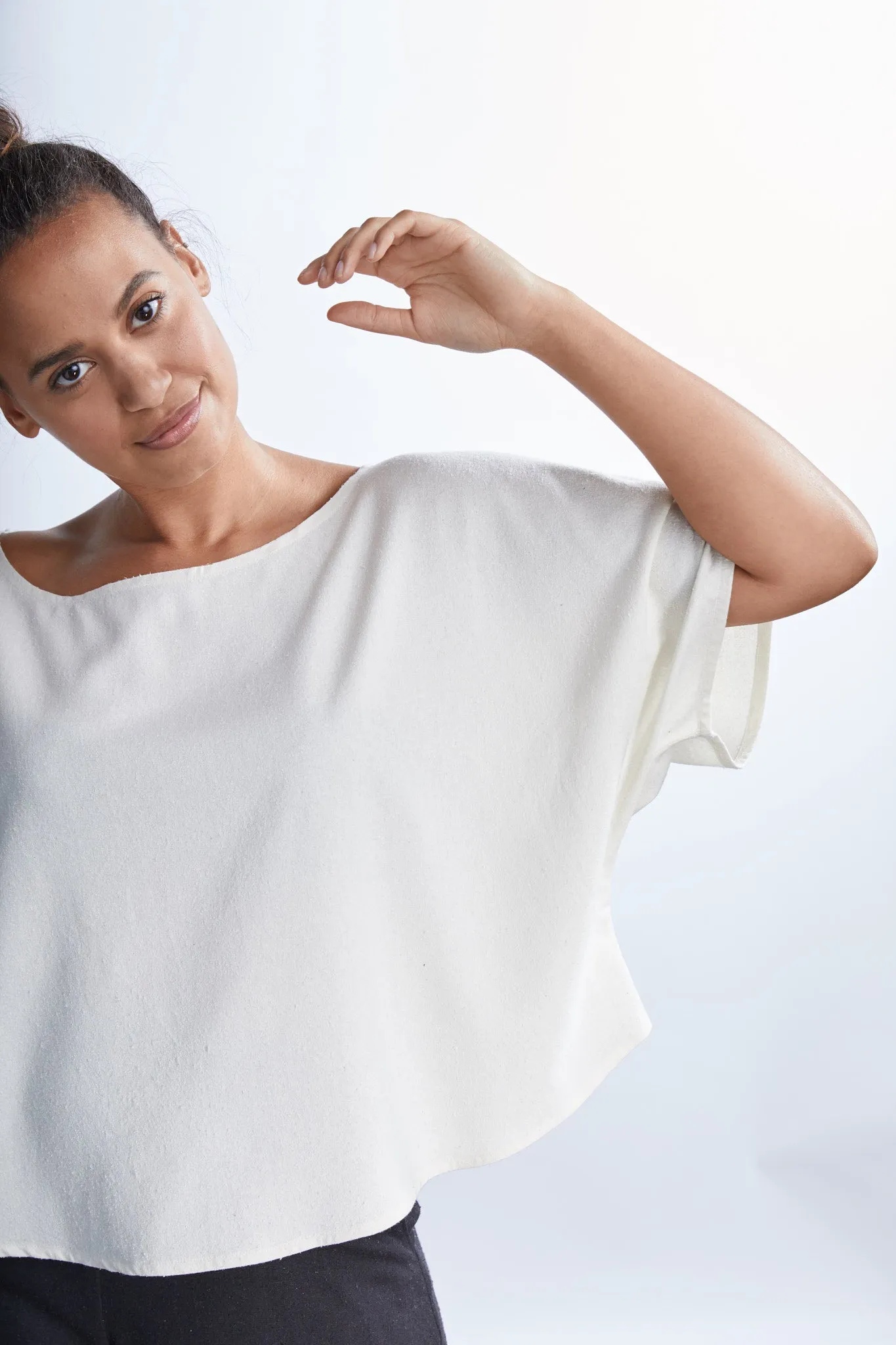 THE BLANK CANVAS TOP