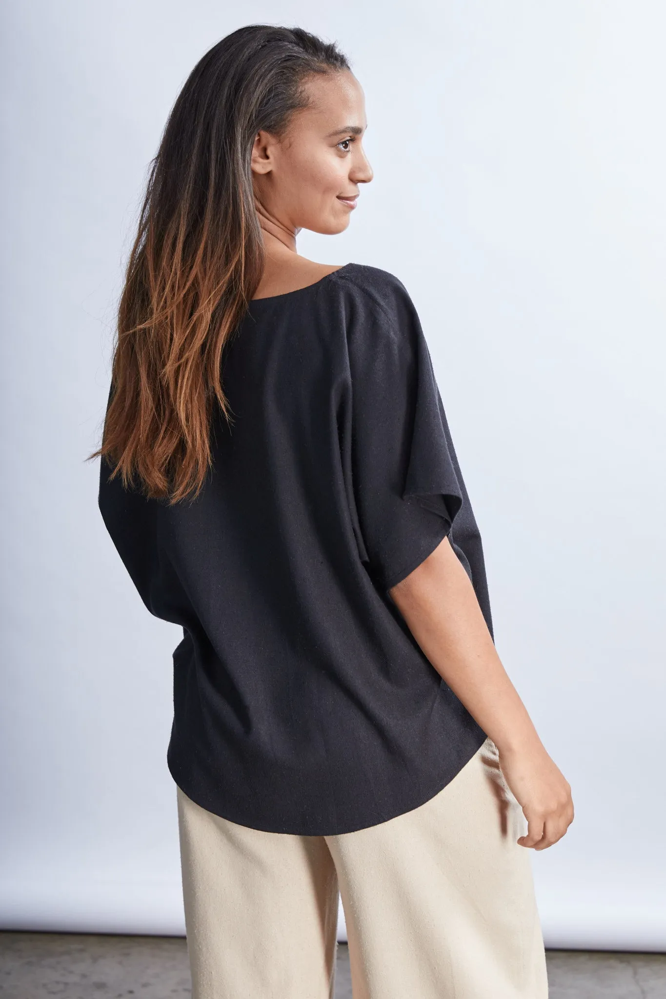 THE BLANK CANVAS TOP
