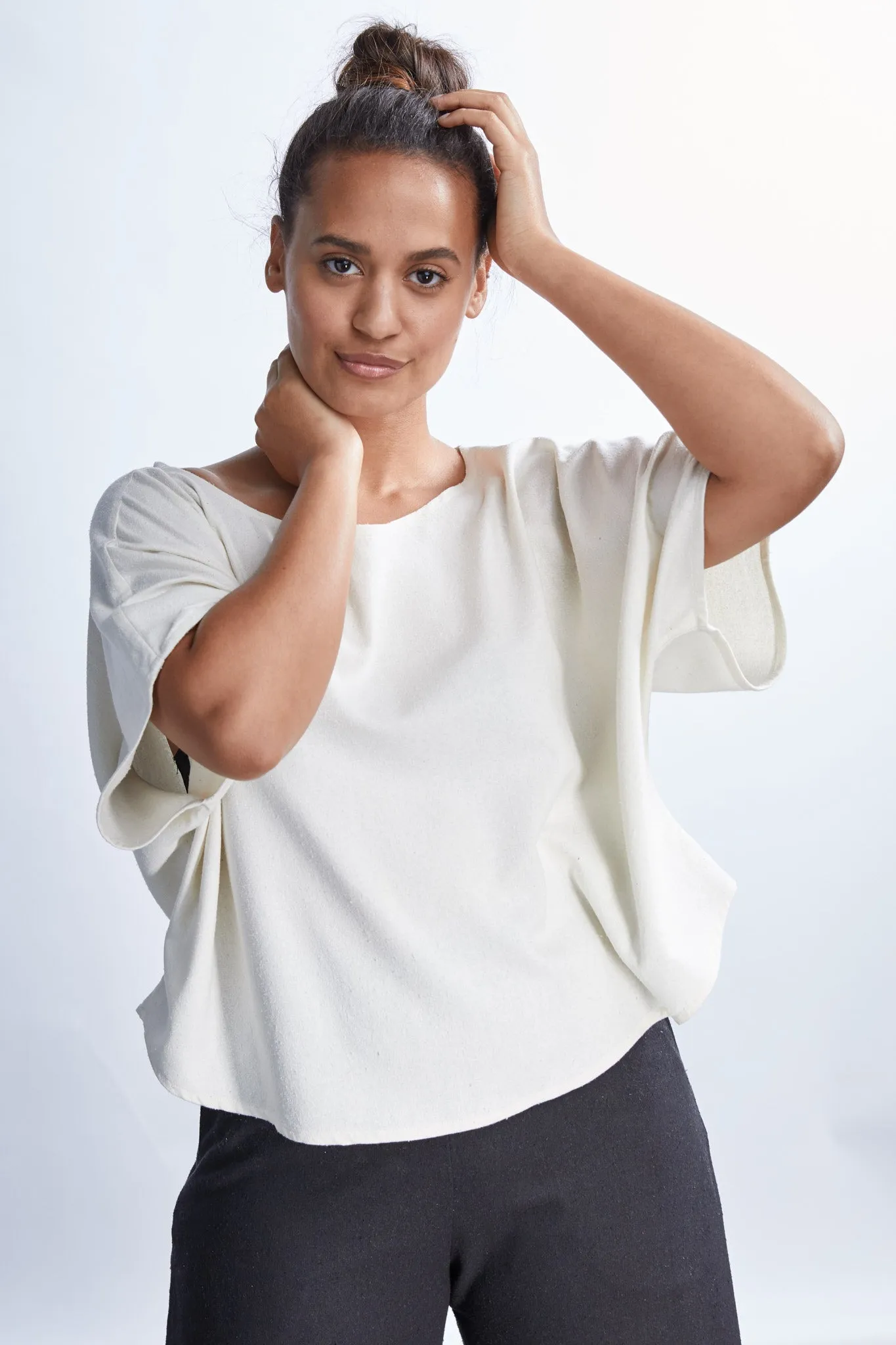 THE BLANK CANVAS TOP
