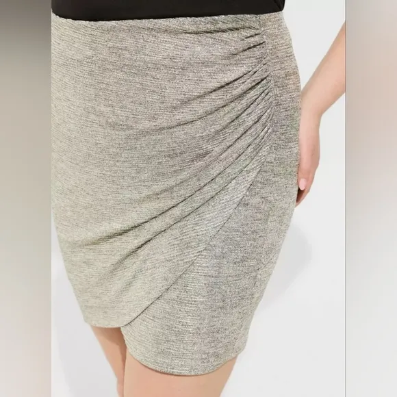 Torrid plus foil knit tulip hem mini skirt, 2XL, silver
