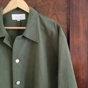 UK brand Olive - Earthy Green Utility Chore Coat with Patch Pockets Sized M/L
