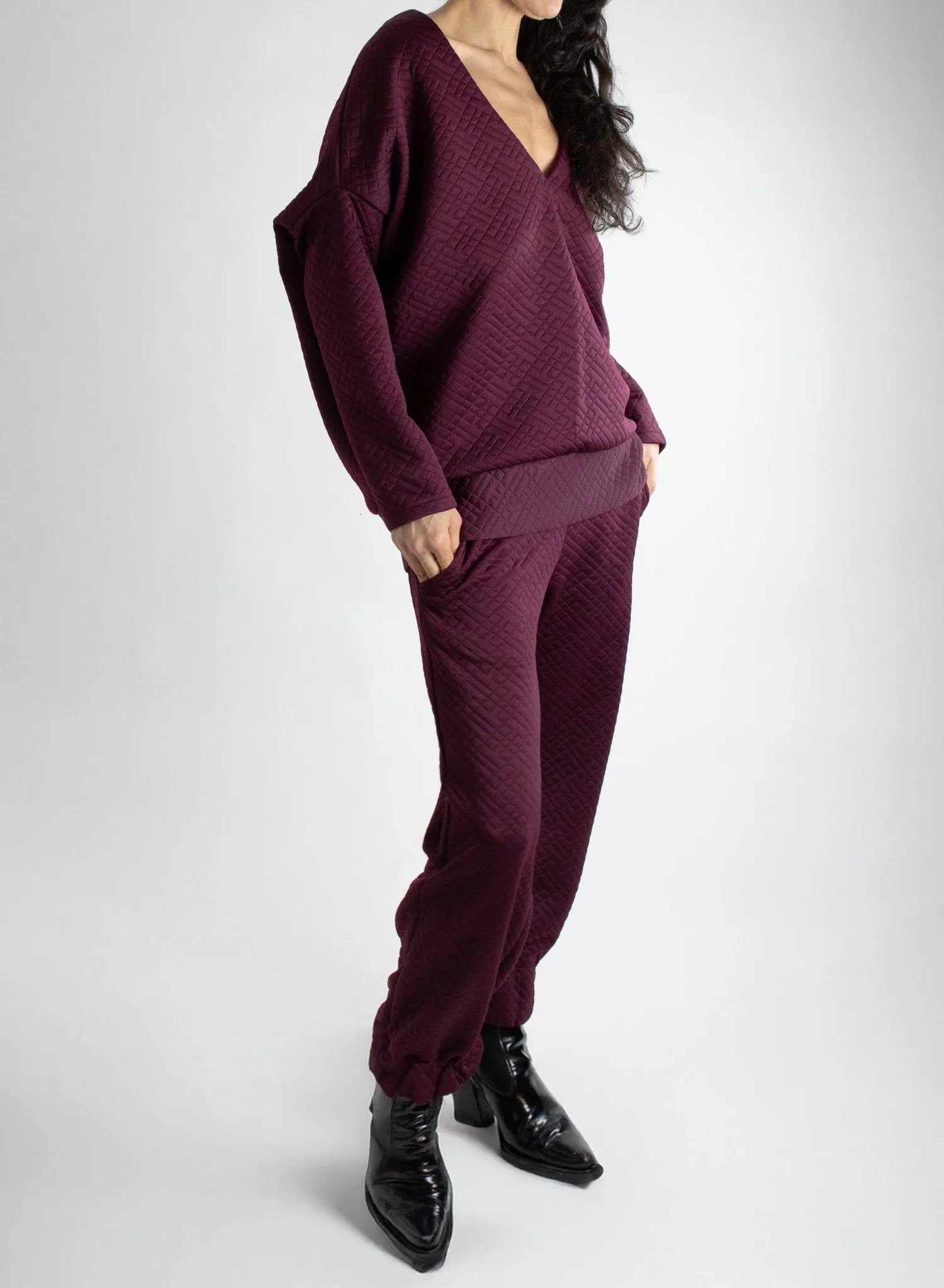 V-Neck Sombra Sweater - Burgundy