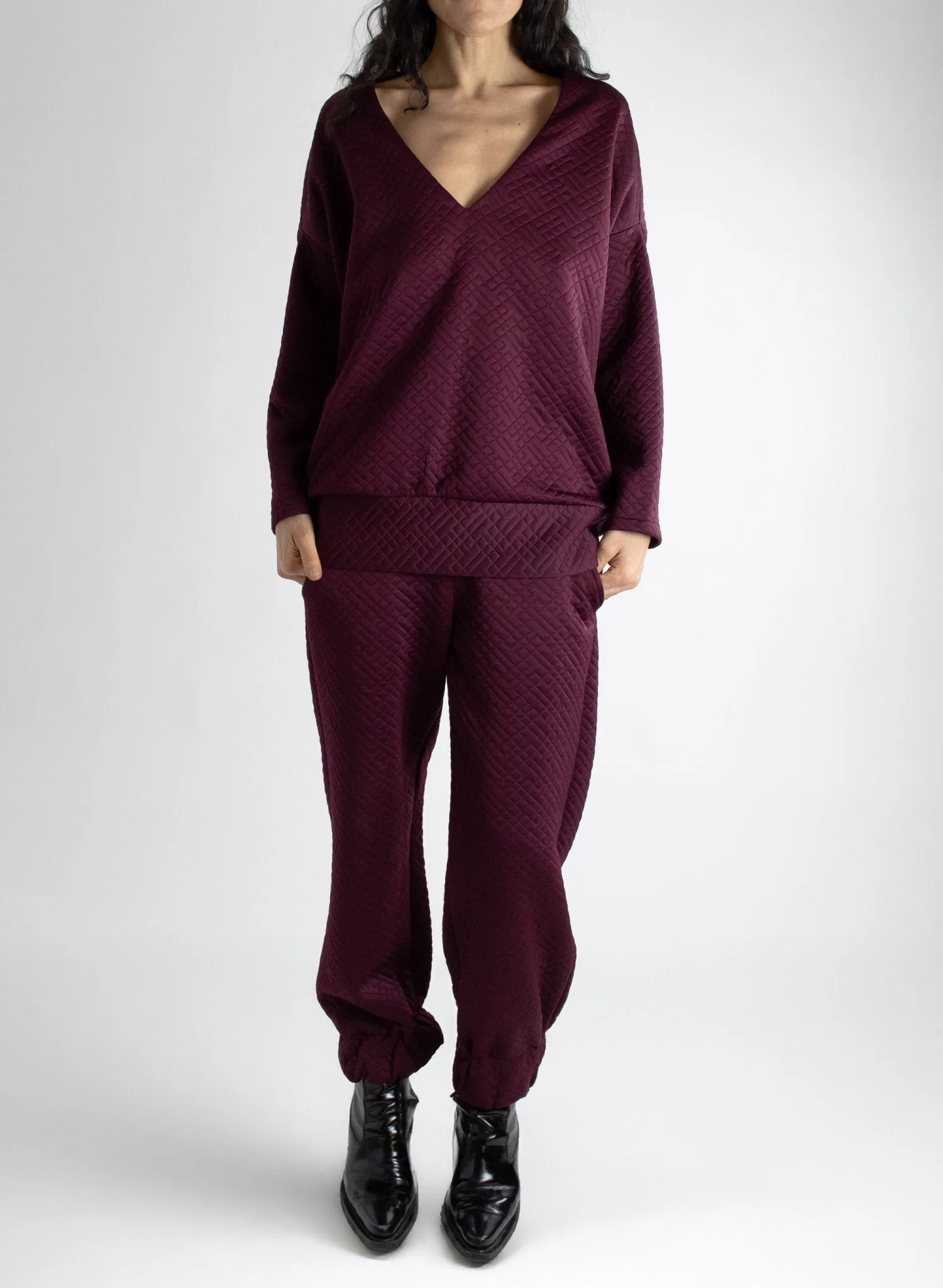 V-Neck Sombra Sweater - Burgundy