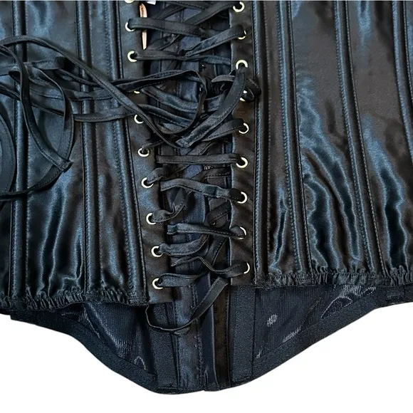 Victoria´s Secret Very Sexy The Classic 100% Silk Corset Tank Top Size XS