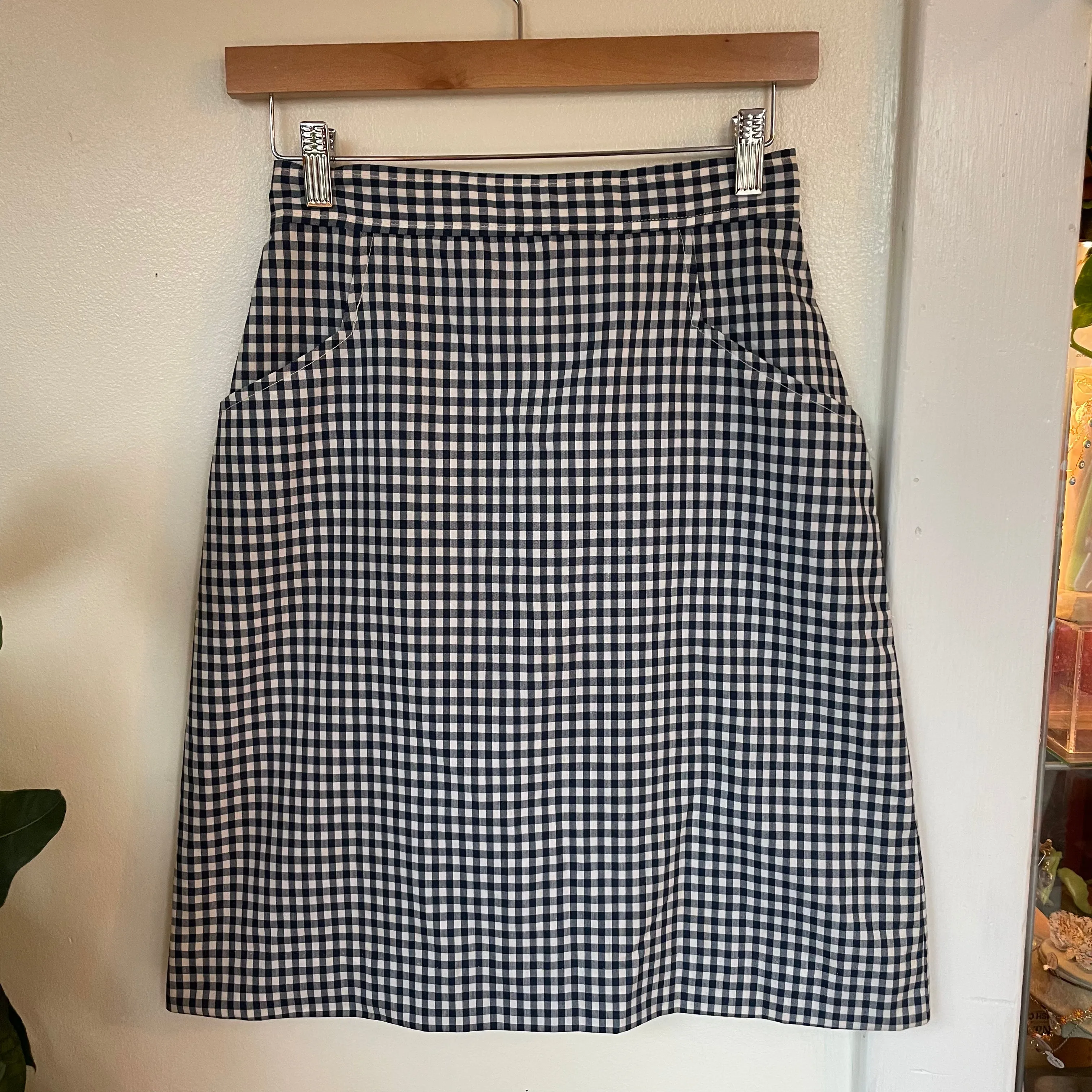 Vintage Austin Hill gingham check skirt with pockets // 26" waist // (HT23101)