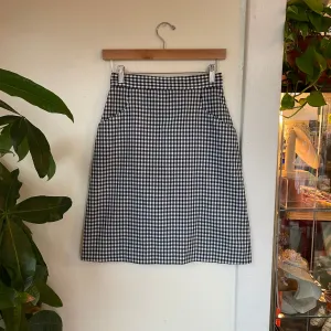 Vintage Austin Hill gingham check skirt with pockets // 26" waist // (HT23101)